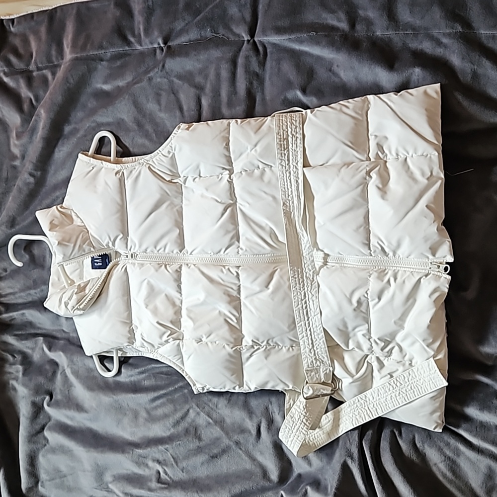 Gap puffer vest XS
